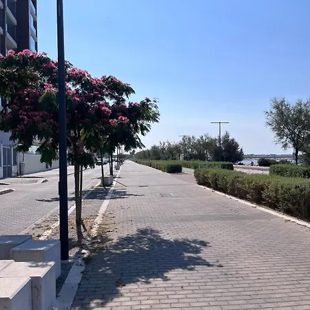 La Bella Vista Апартаменты *